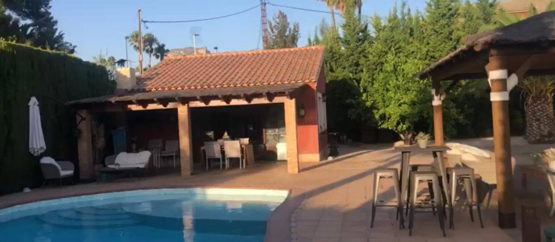 Revente - Villa - Elda