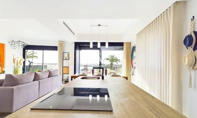 Sale - Apartment - Lo Pagan