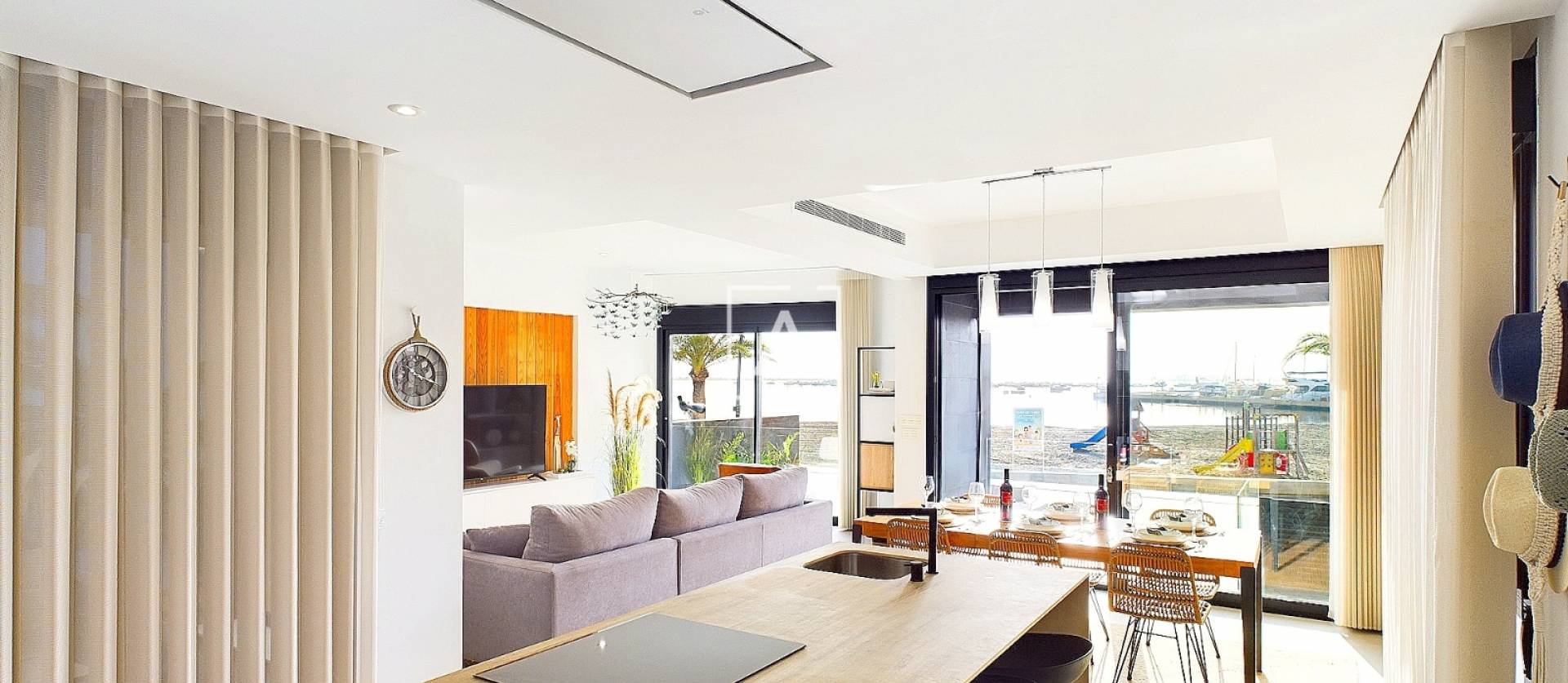 Sale - Apartment - Lo Pagan