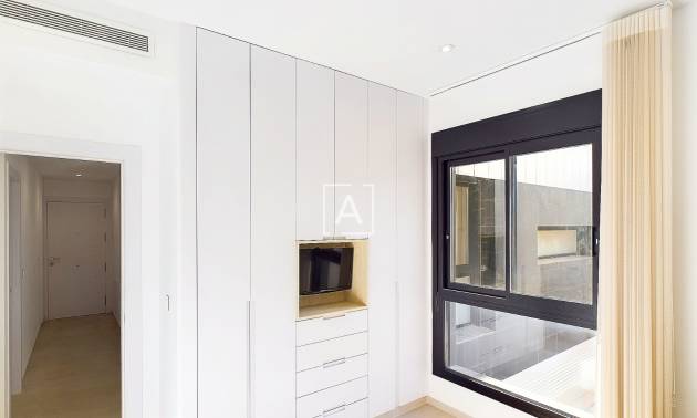 Sale - Apartment - Lo Pagan