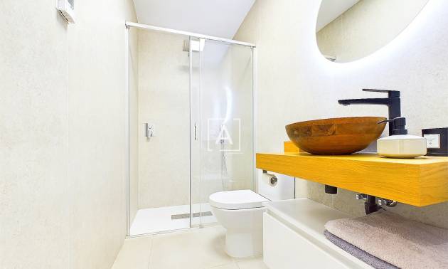 Sale - Apartment - Lo Pagan