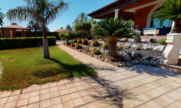 Venta - Villa - Elche