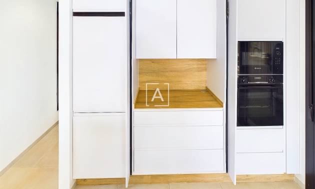 Sale - Apartment - Lo Pagan