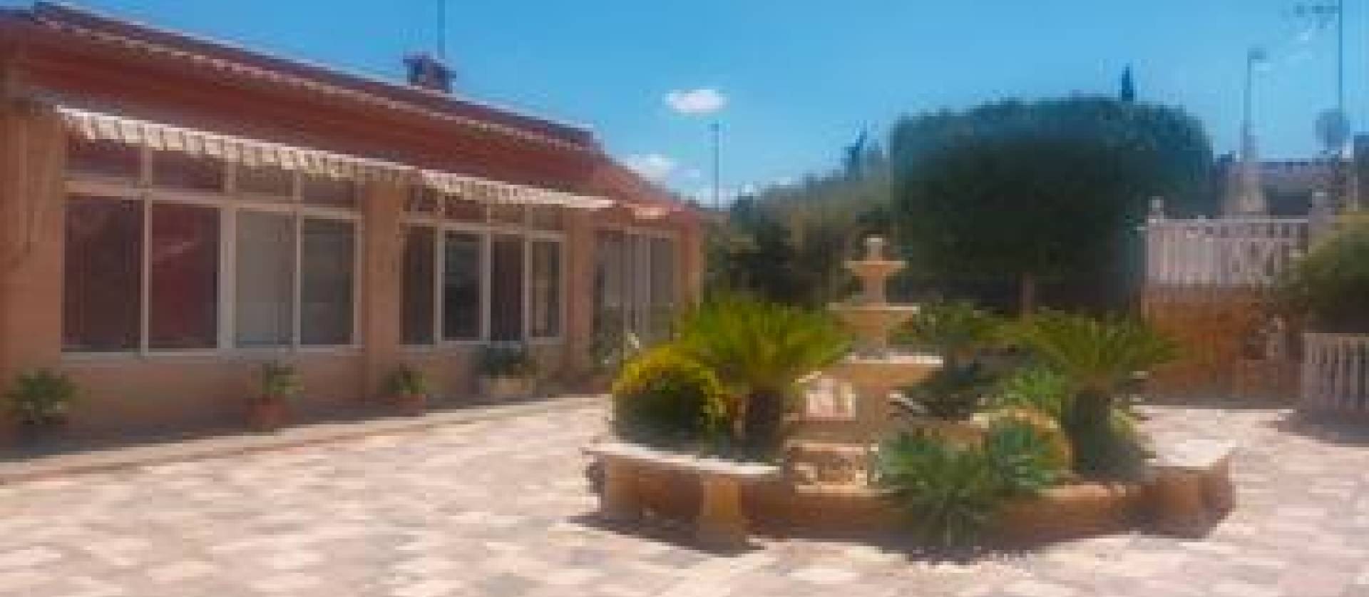 Bestaande woningen - Villa - Elche