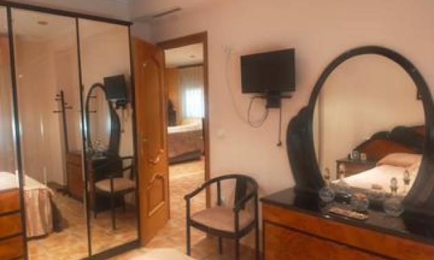 Bestaande woningen - Villa - Elche