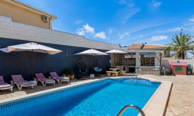 Venta - Villa - Benijofar