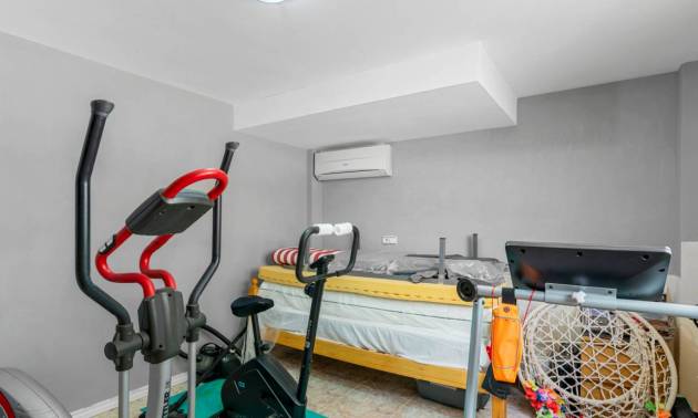 Venta - Villa - Benijofar