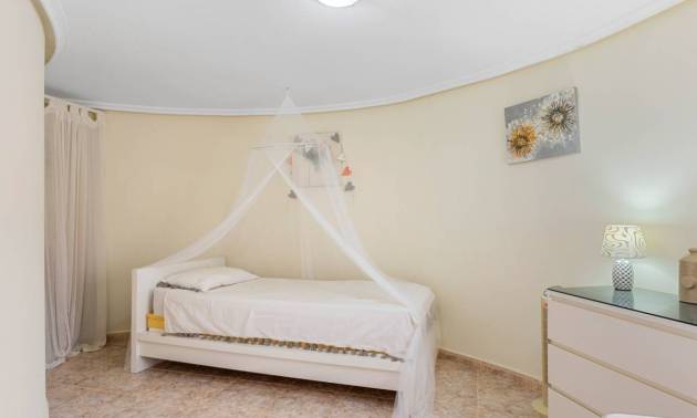 Venta - Villa - Benijofar