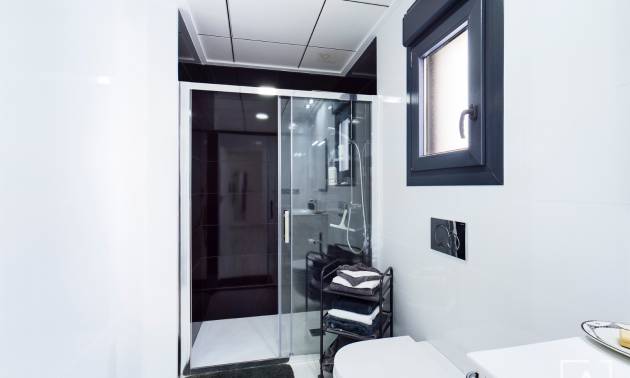 Revente - Villa - Orihuela Costa