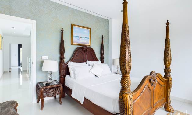 Revente - Villa - Orihuela Costa