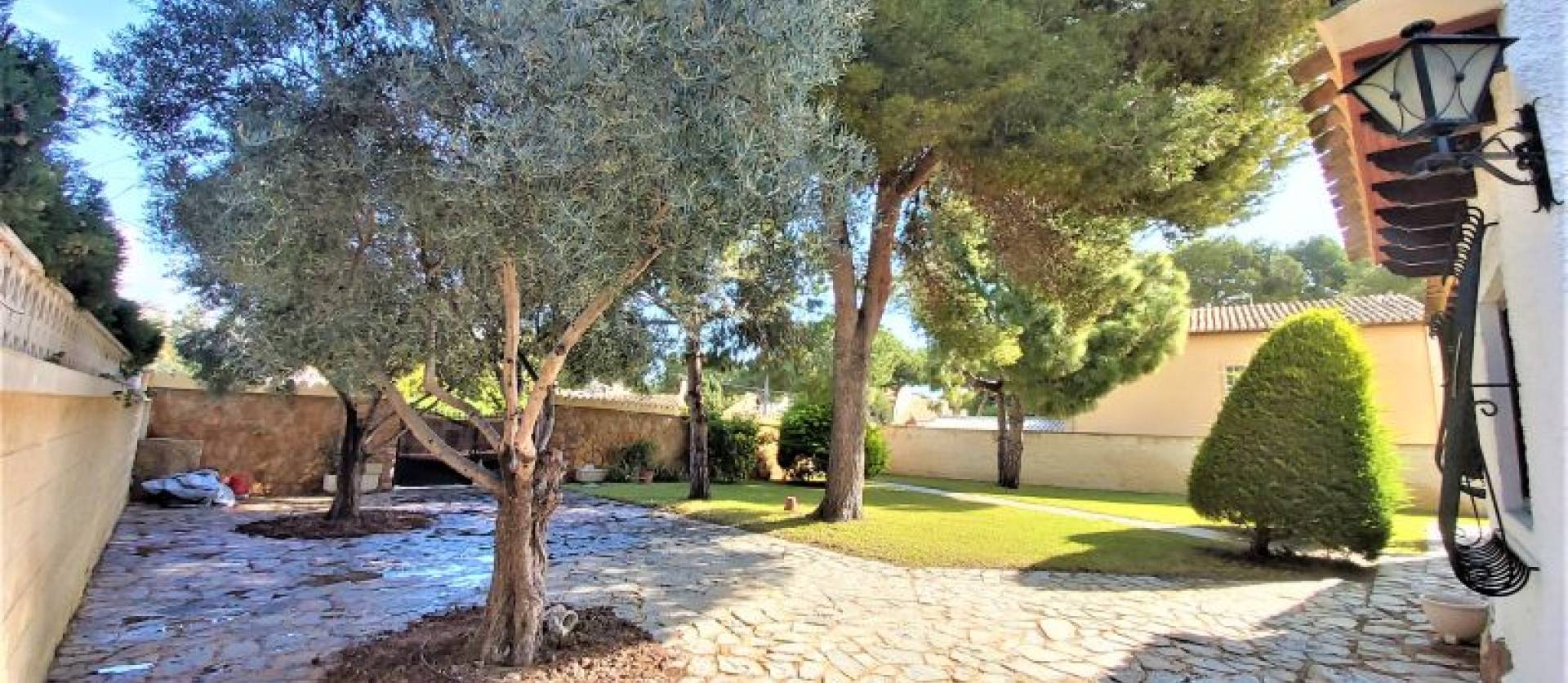 Sale - Villa - Torrevieja