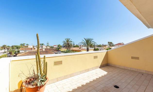 Sale - Villa - Torrevieja - Torreta Florida