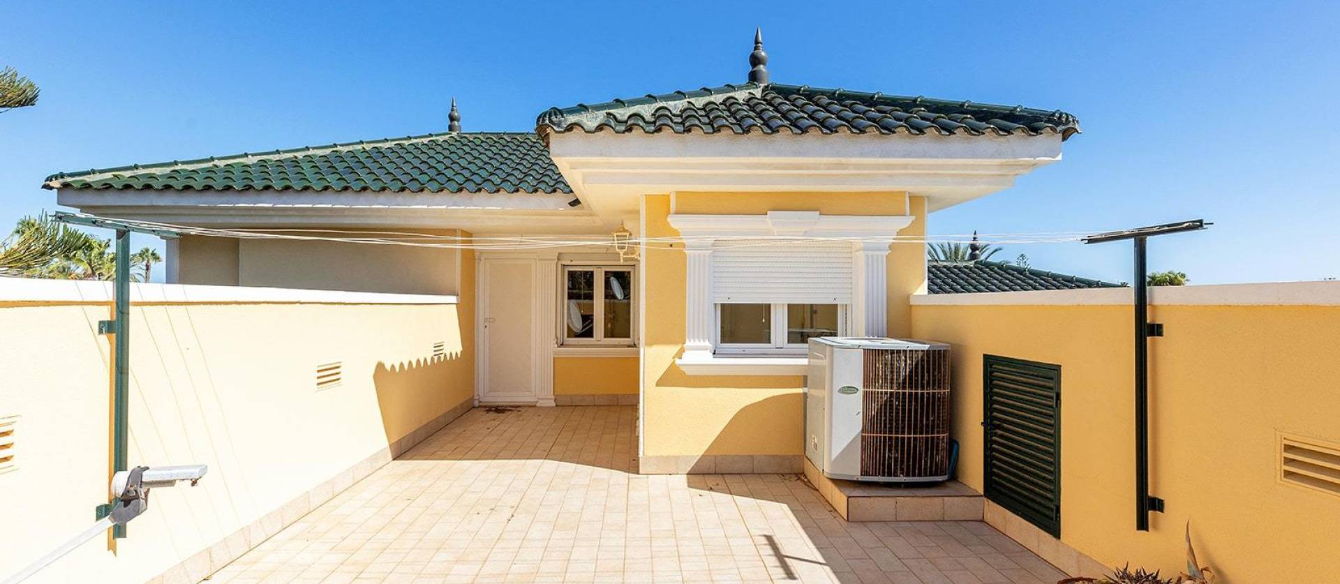 Sale - Villa - Torrevieja - Torreta Florida