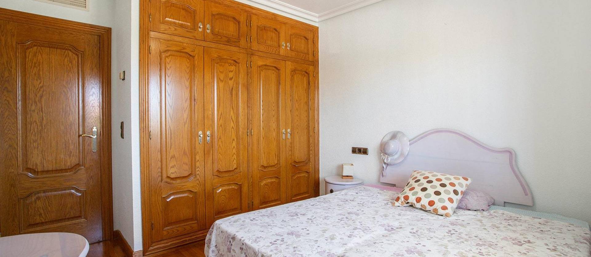 Sale - Villa - Torrevieja - Torreta Florida