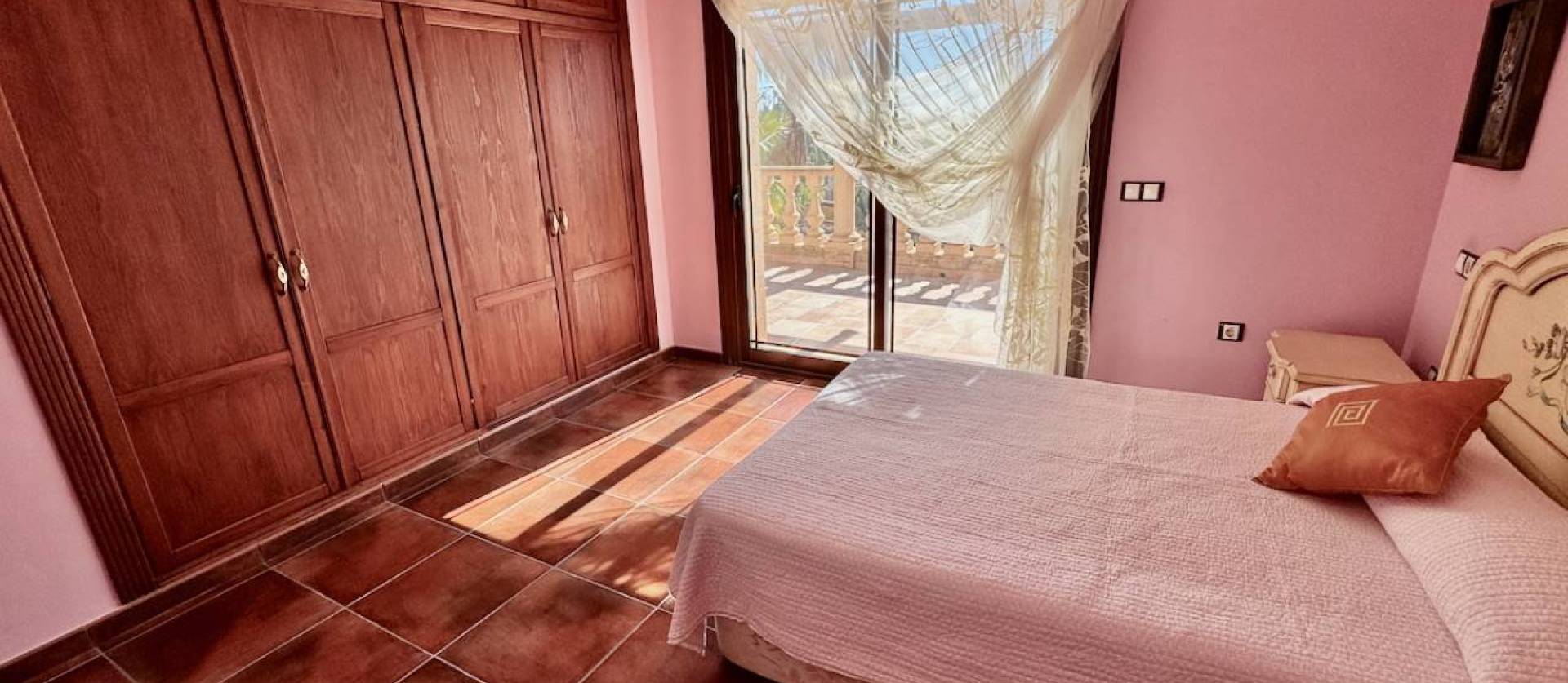 Sale - Country House - Los Montesinos