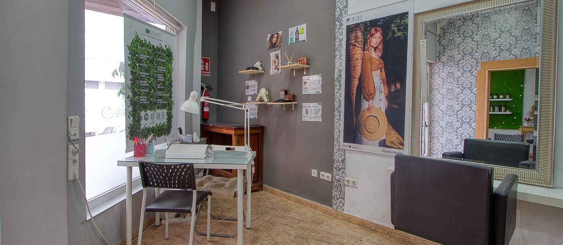 Sale - commercial property - Torrevieja - La Mata