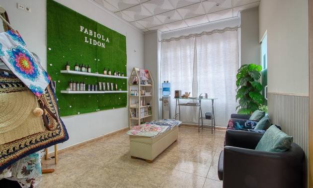 Sale - commercial property - Torrevieja - La Mata