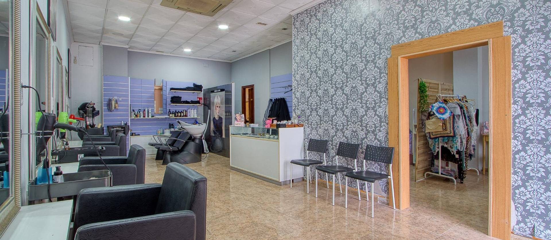 Sale - commercial property - Torrevieja - La Mata