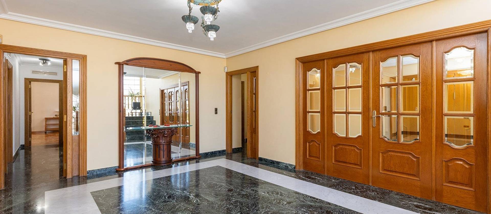 Sale - Villa - Torrevieja - Torreta Florida