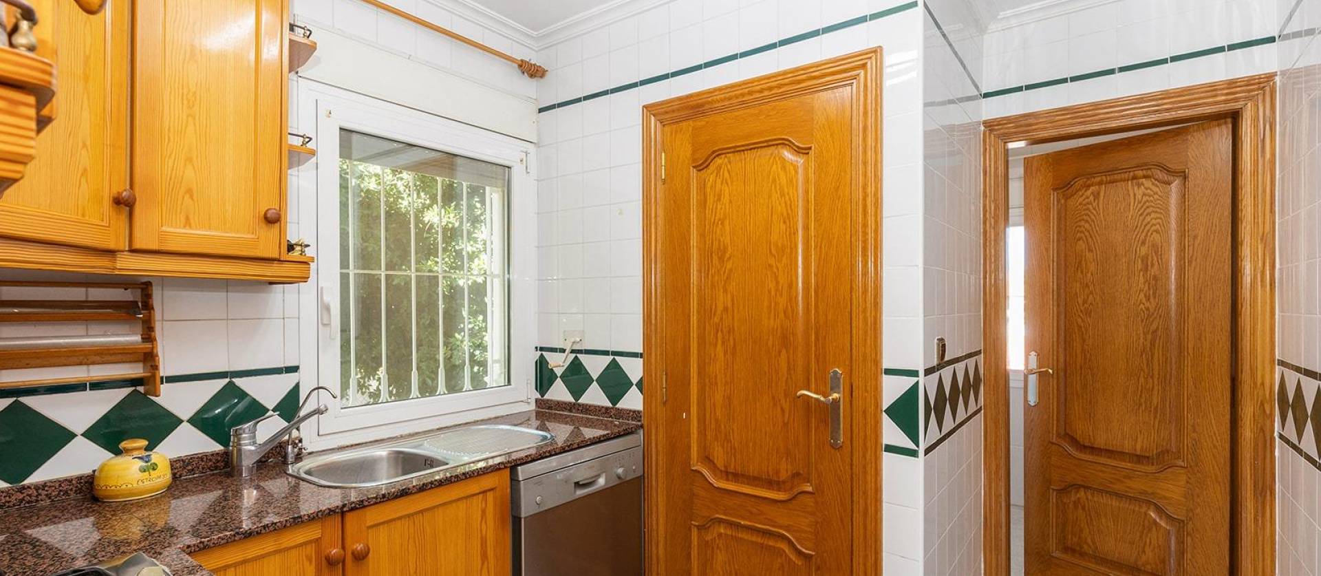 Sale - Villa - Torrevieja - Torreta Florida