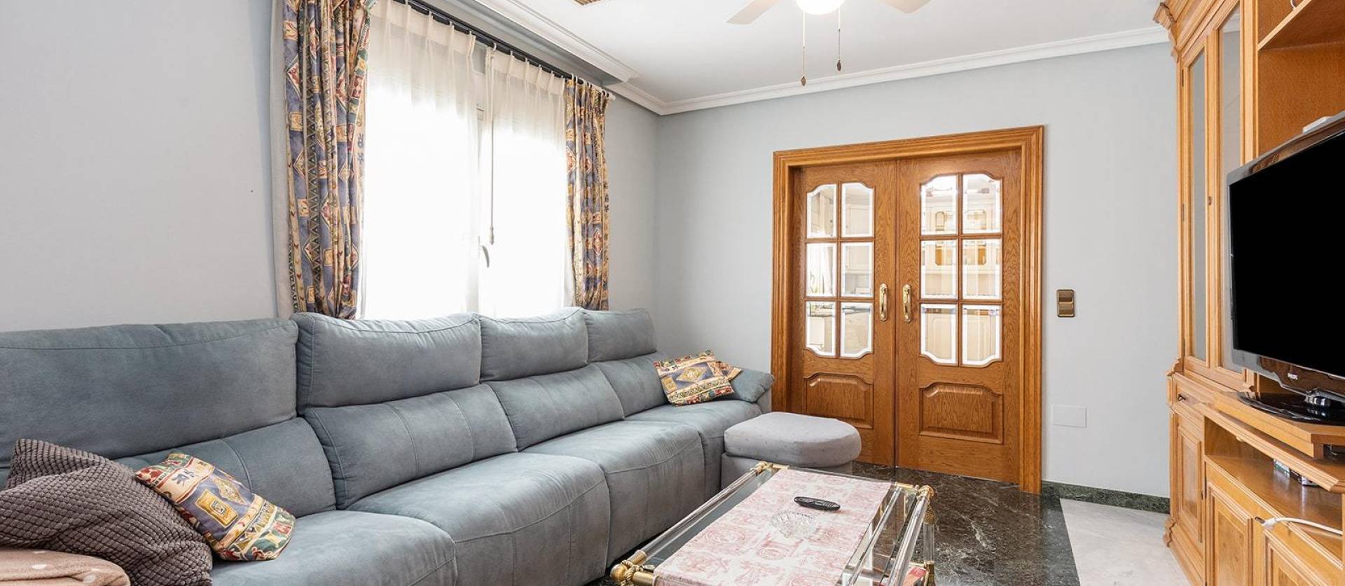 Sale - Villa - Torrevieja - Torreta Florida