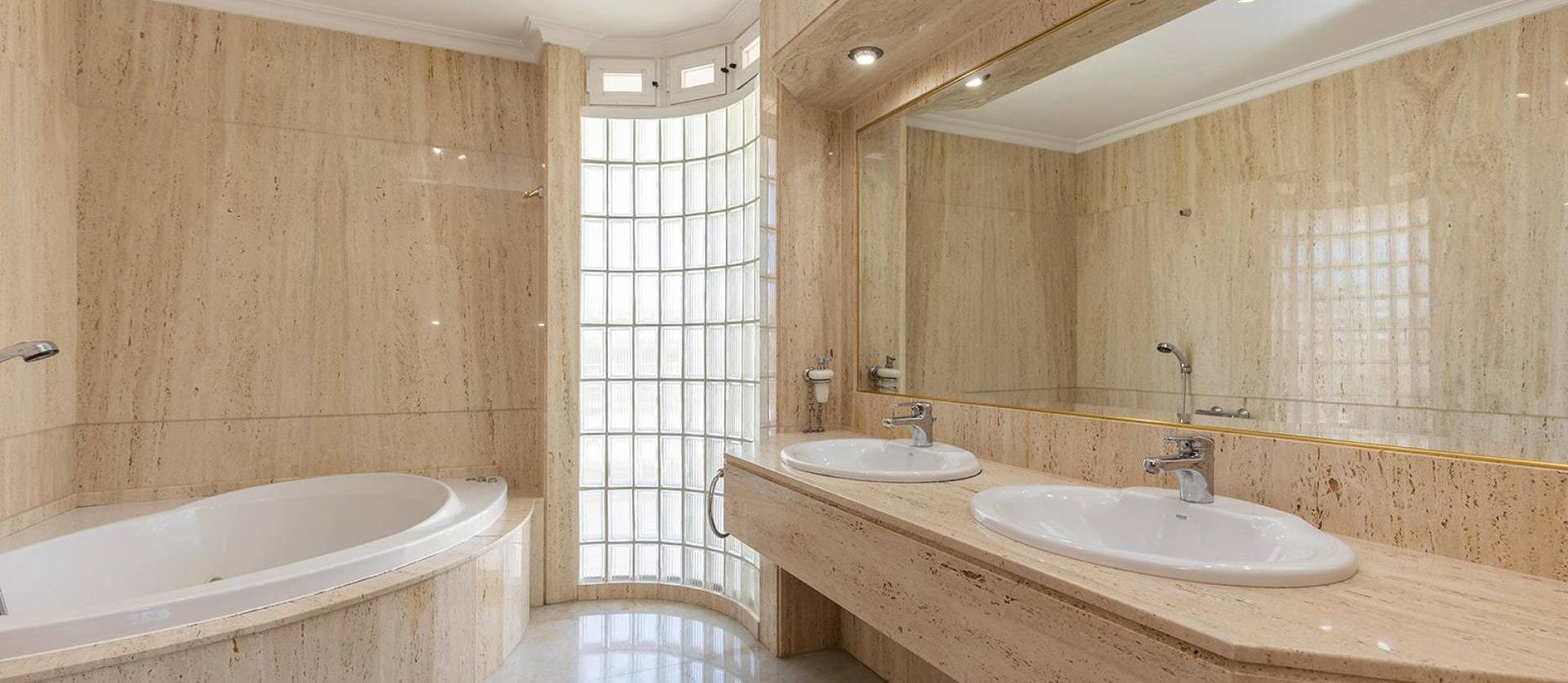 Sale - Villa - Torrevieja - Torreta Florida