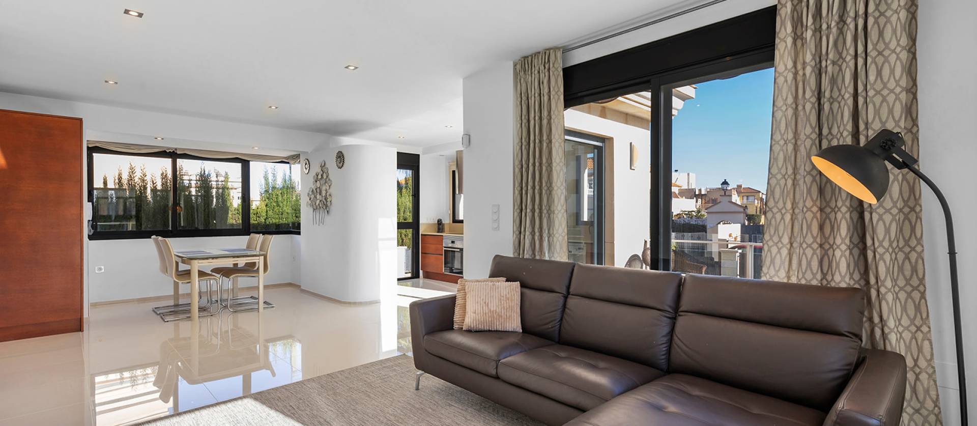 Sale - Villa - Orihuela Costa