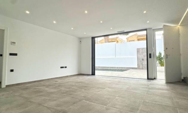 Sale - Villa - Torrevieja - Los Balcones