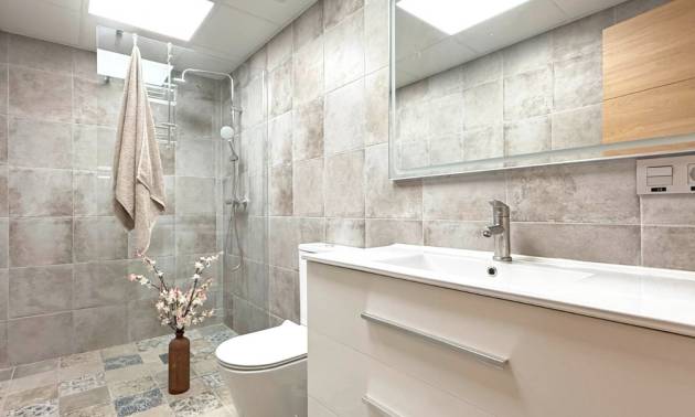 Venta - Comercial - Torrevieja