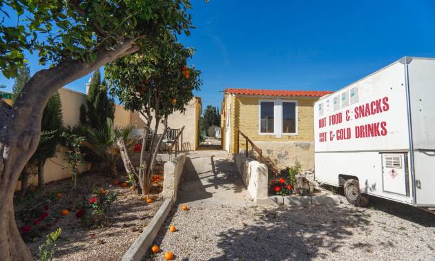 Sale - Country House - Los Montesinos