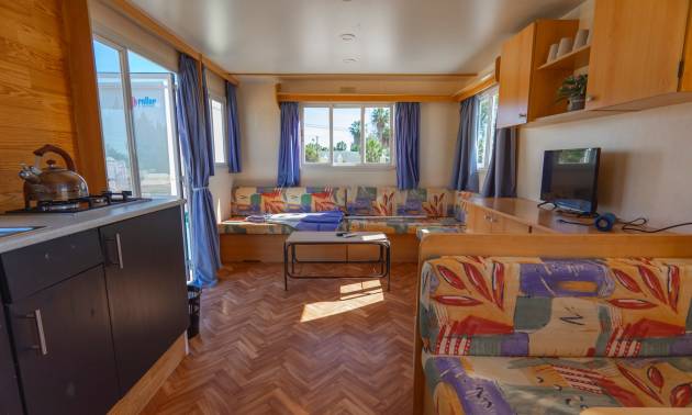 Sale - Country House - Los Montesinos