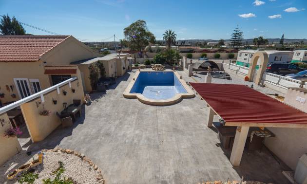 Sale - Country House - Los Montesinos