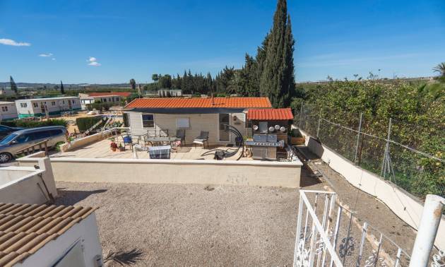 Sale - Country House - Los Montesinos