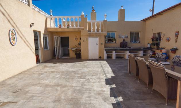 Sale - Country House - Los Montesinos