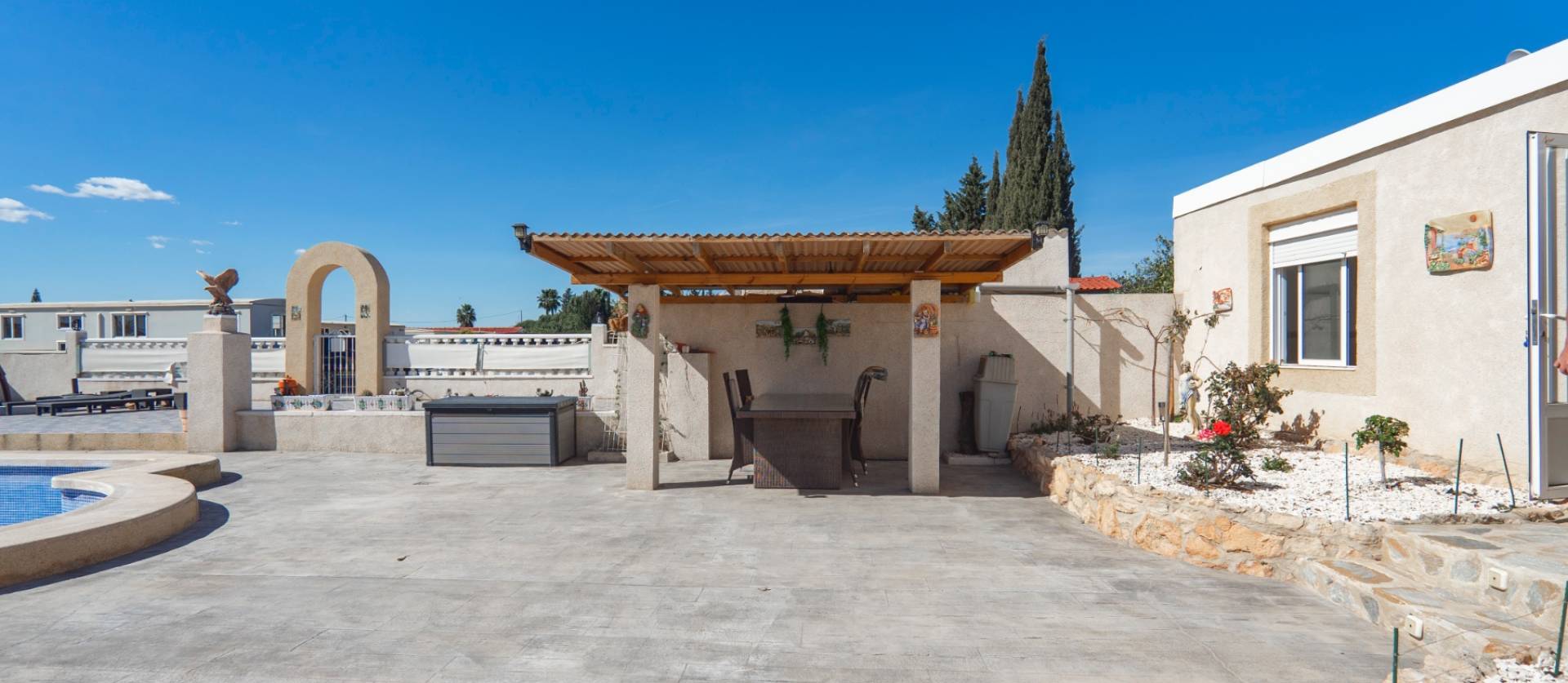 Sale - Country House - Los Montesinos