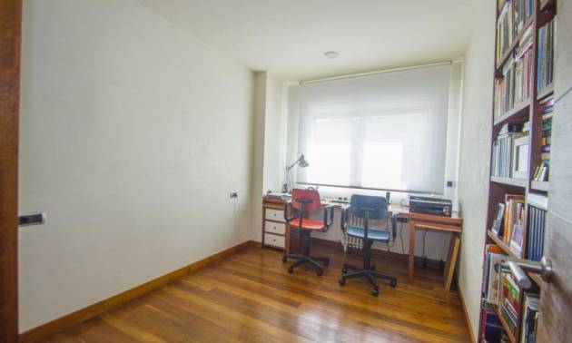 Sale - Apartment - Centro Torrevieja - Center Torrevieja