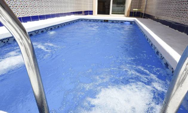 Revente - Villa - Bigastro