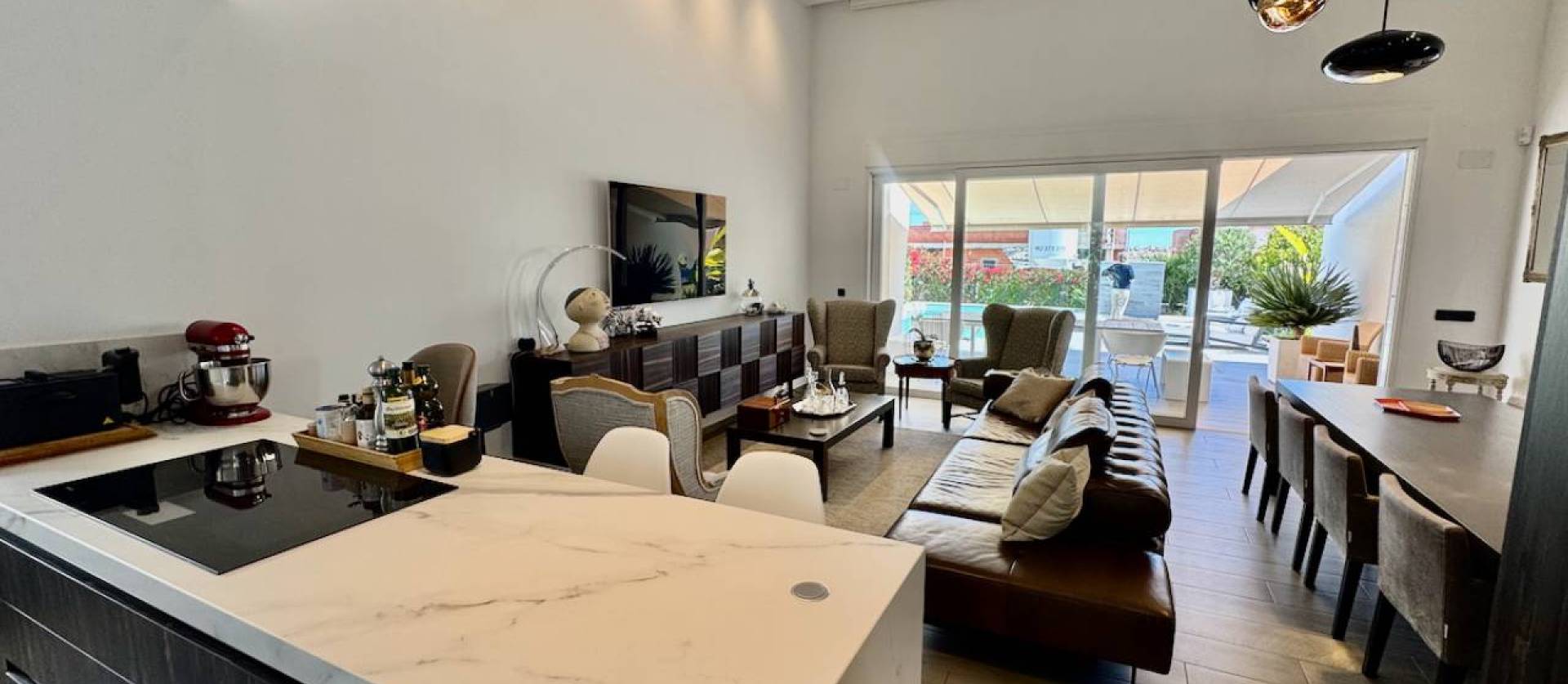 Sale - Villa - La Finca Golf - Algorfa