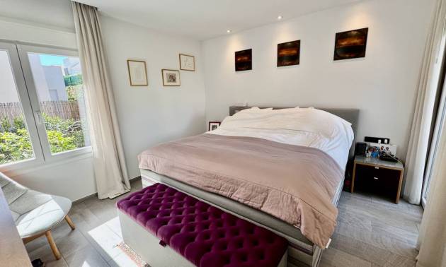 Sale - Villa - La Finca Golf - Algorfa