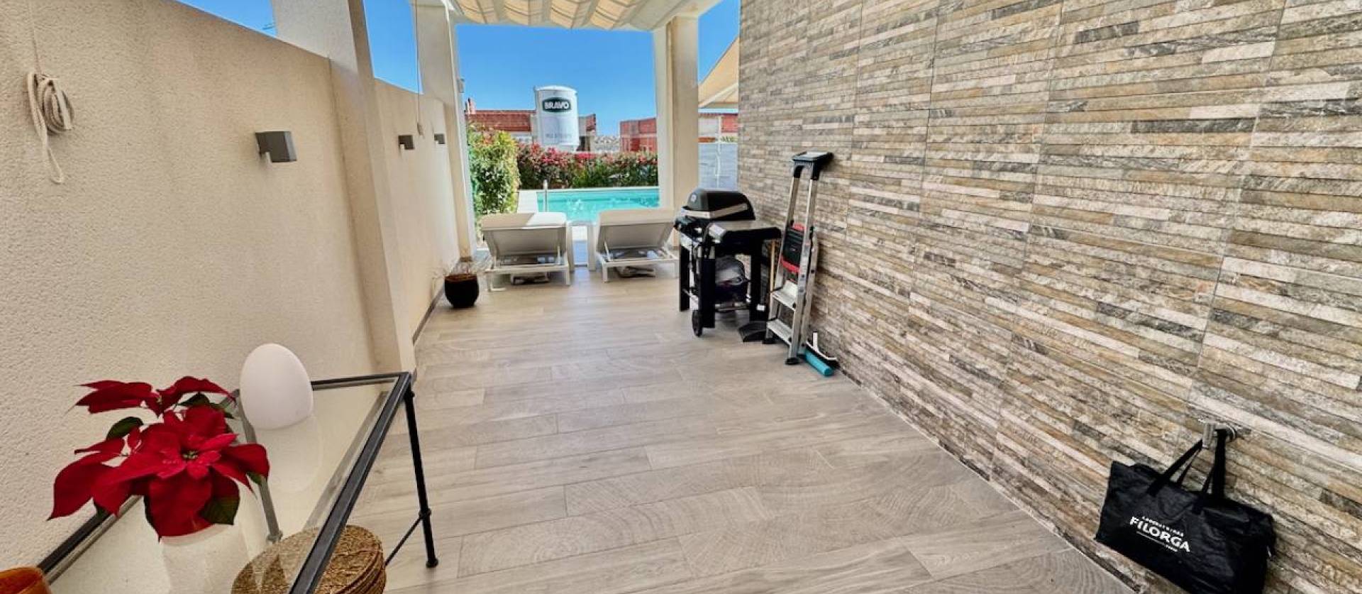 Sale - Villa - La Finca Golf - Algorfa