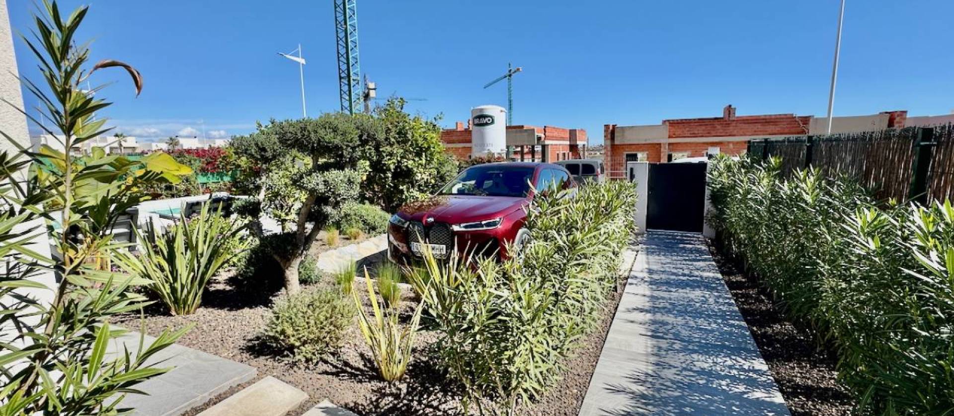 Sale - Villa - La Finca Golf - Algorfa