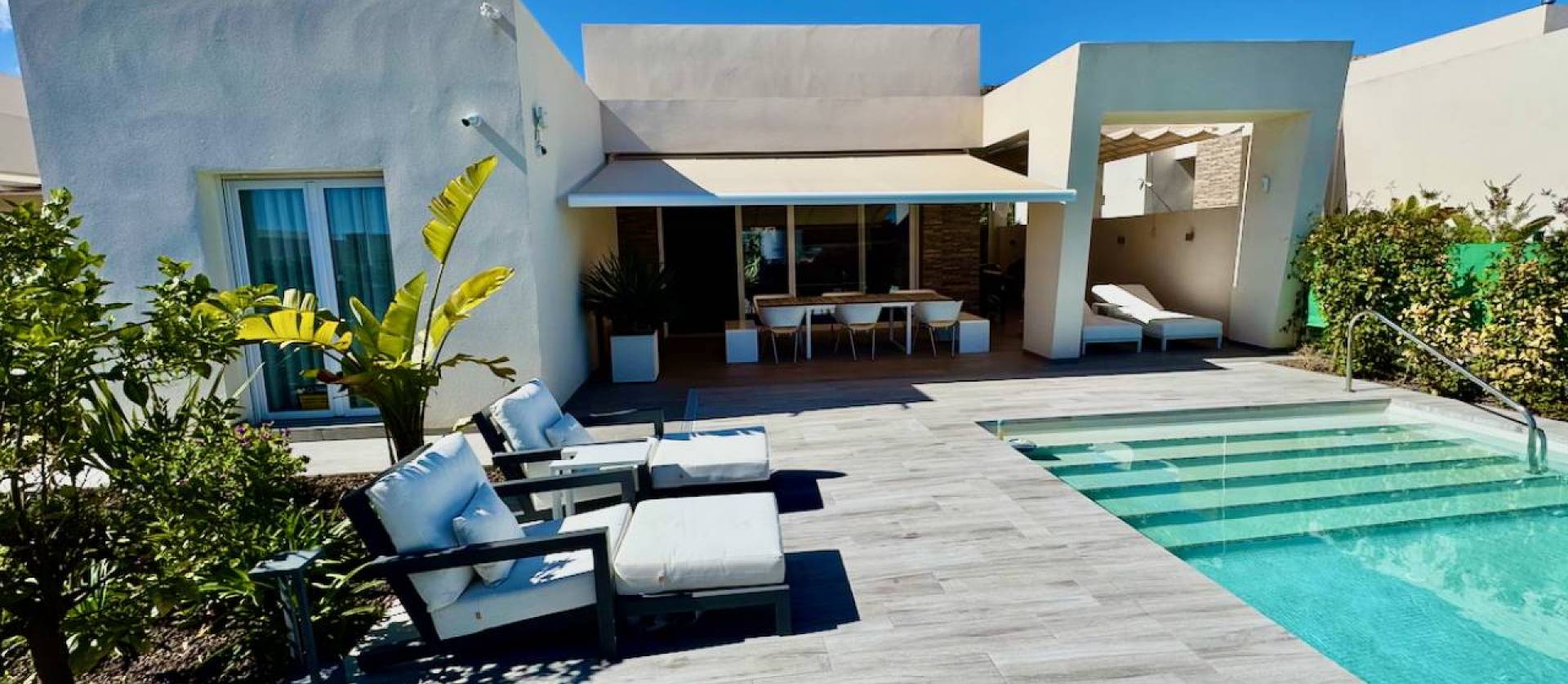 Sale - Villa - La Finca Golf - Algorfa