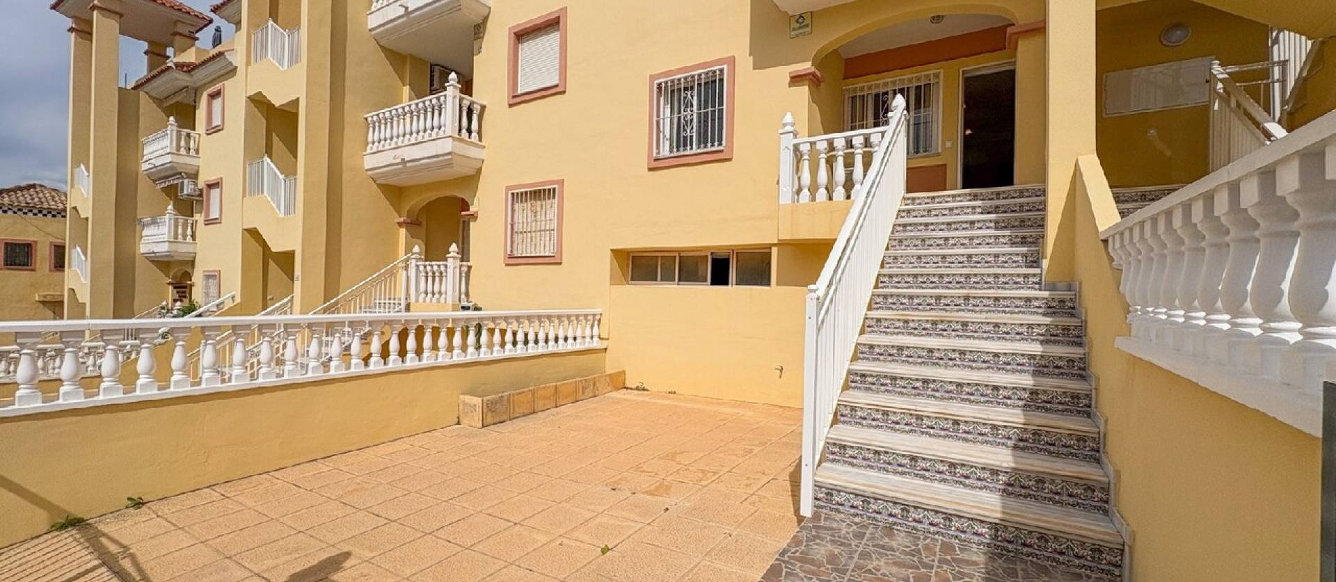 Revente - Apartment - Villamartin