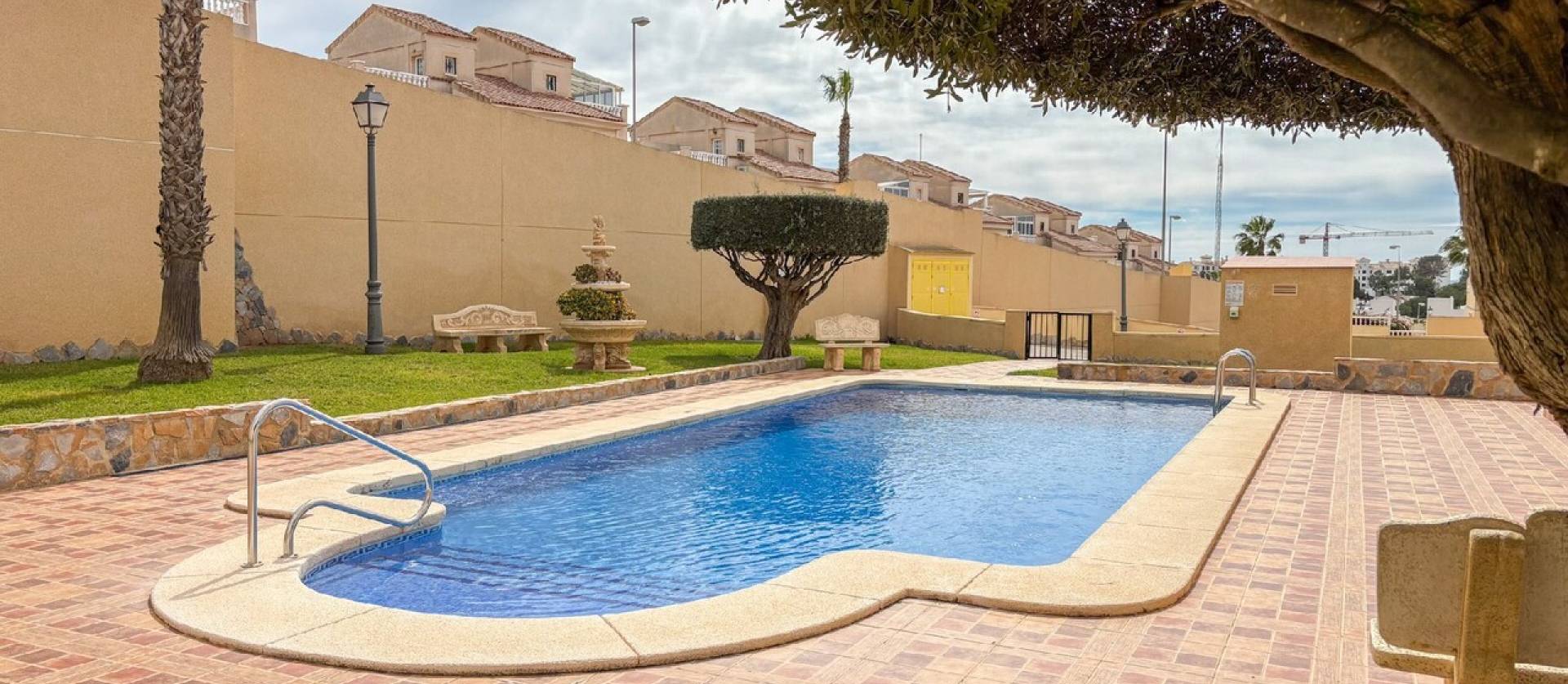 Revente - Apartment - Villamartin