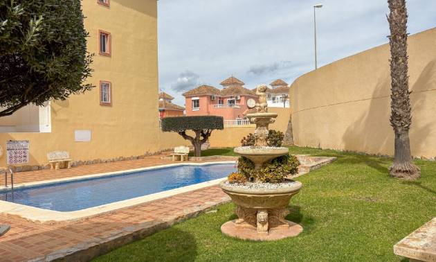 Revente - Apartment - Villamartin