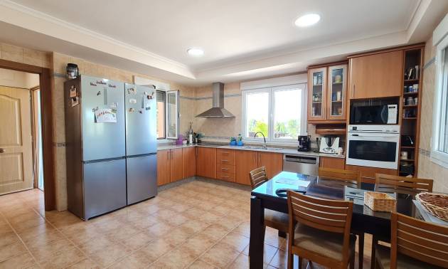 Sale - Villa - Yecla