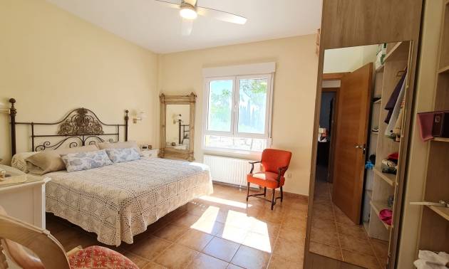 Sale - Villa - Yecla