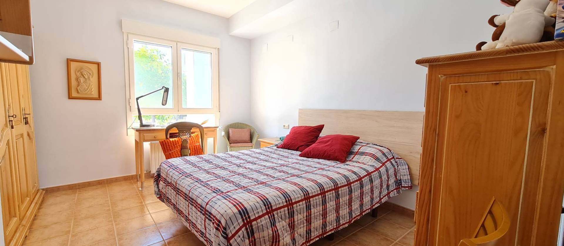 Sale - Villa - Yecla