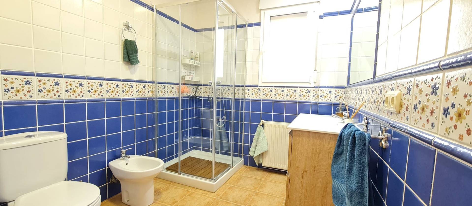 Sale - Villa - Yecla