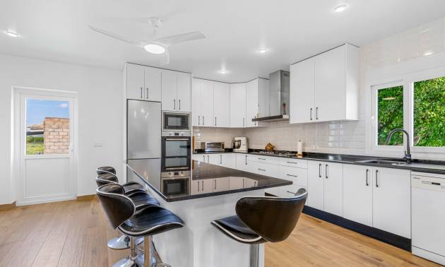 Venta - Villa - Los Montesinos